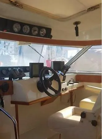 Beau Bateau Elite 4 Pers *